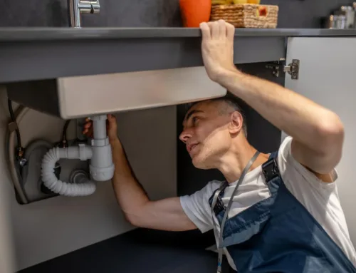 How to Handle Urgent Plumbing Repairs in Holland Park